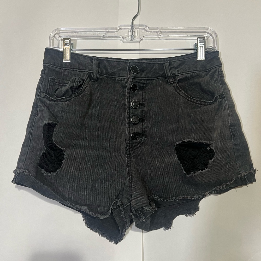 Refuge Women’s Charcoal Black Distressed Denim Shorts Size 6 Grunge Skater